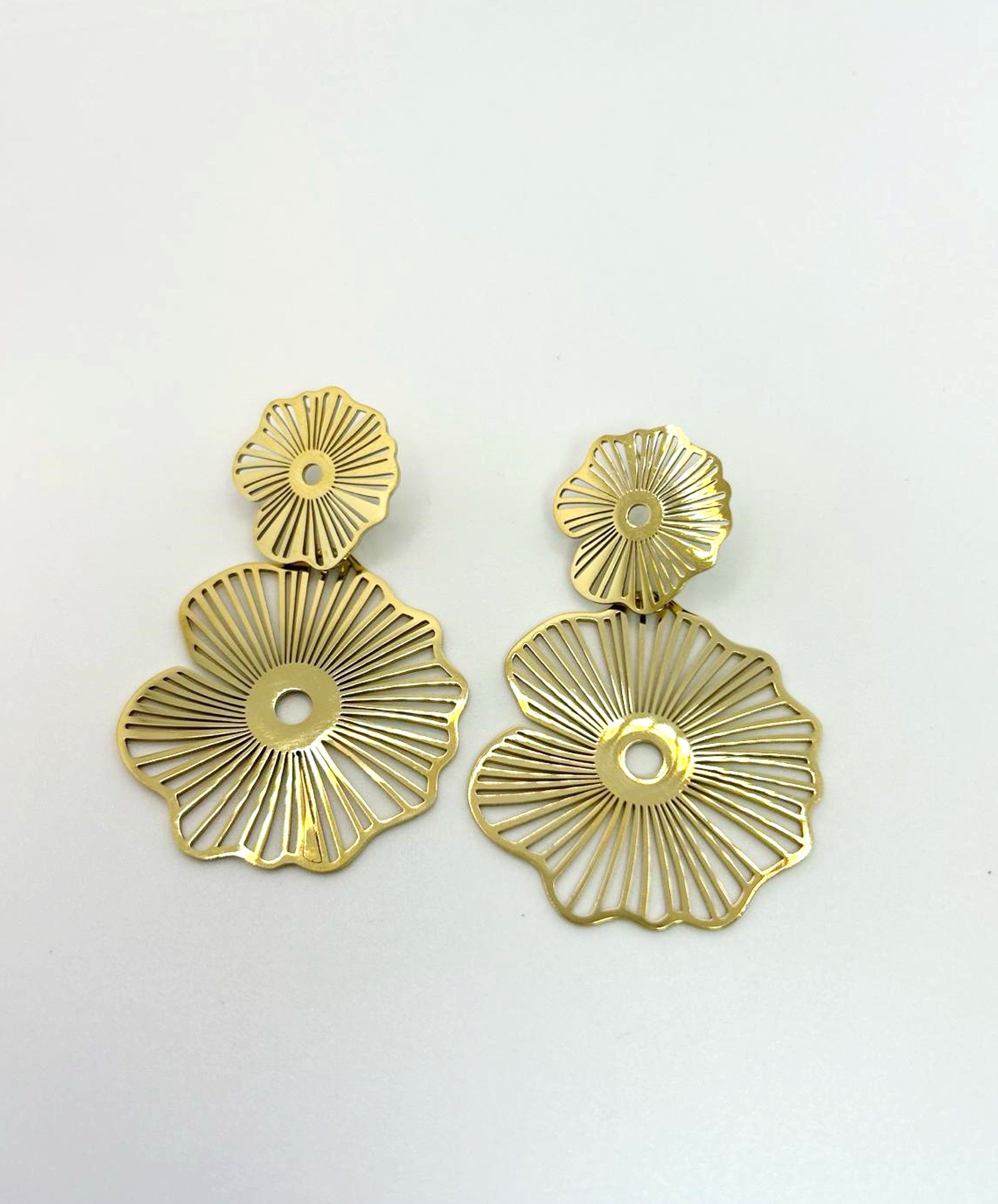 Pendientes Lola